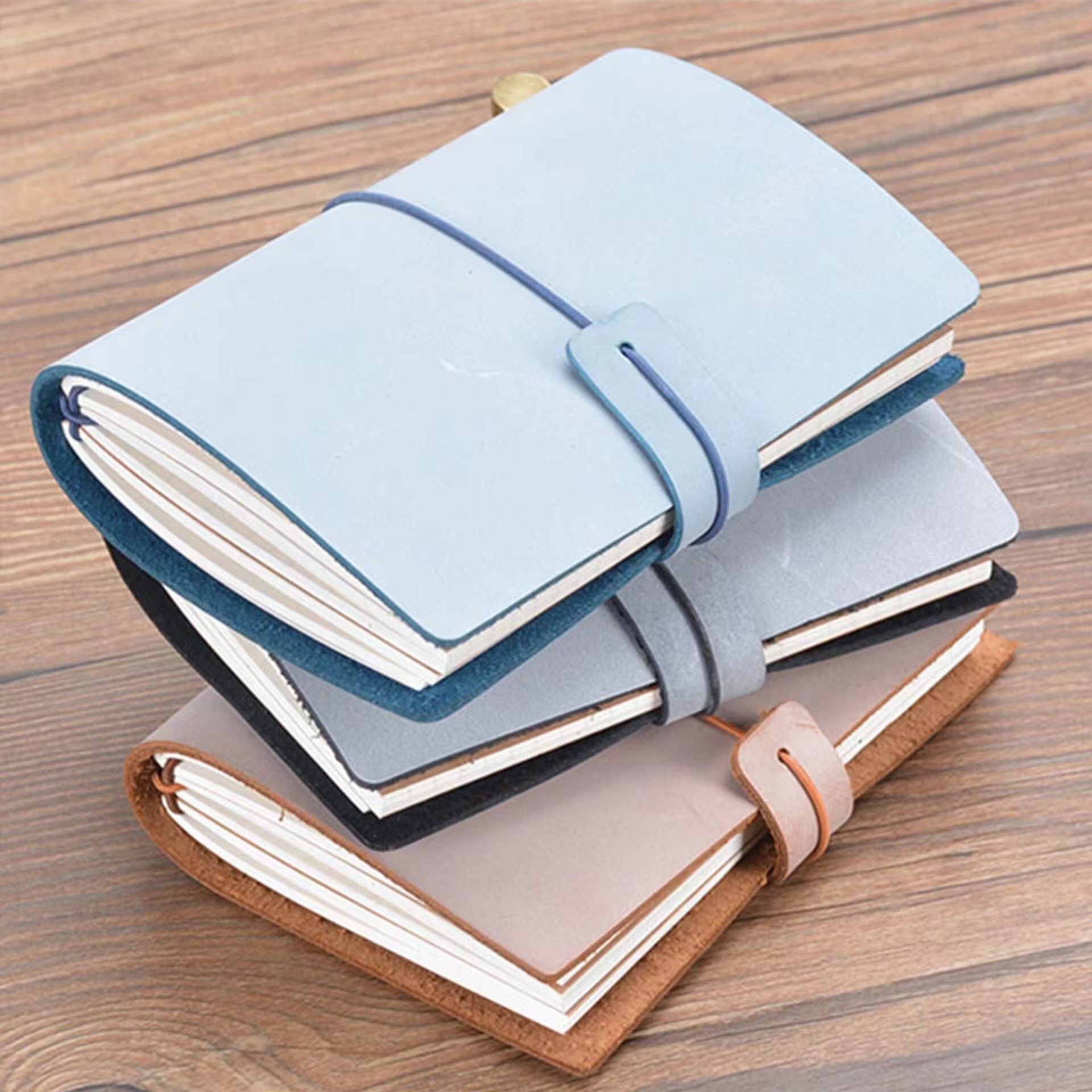 White Mist Wax Leather Traveler's Notebook  